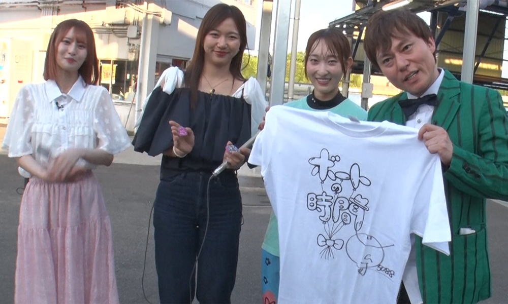 き*こ様 高憧 四季選手 サイン入り Tシャツ&マグカップ セット 競艇